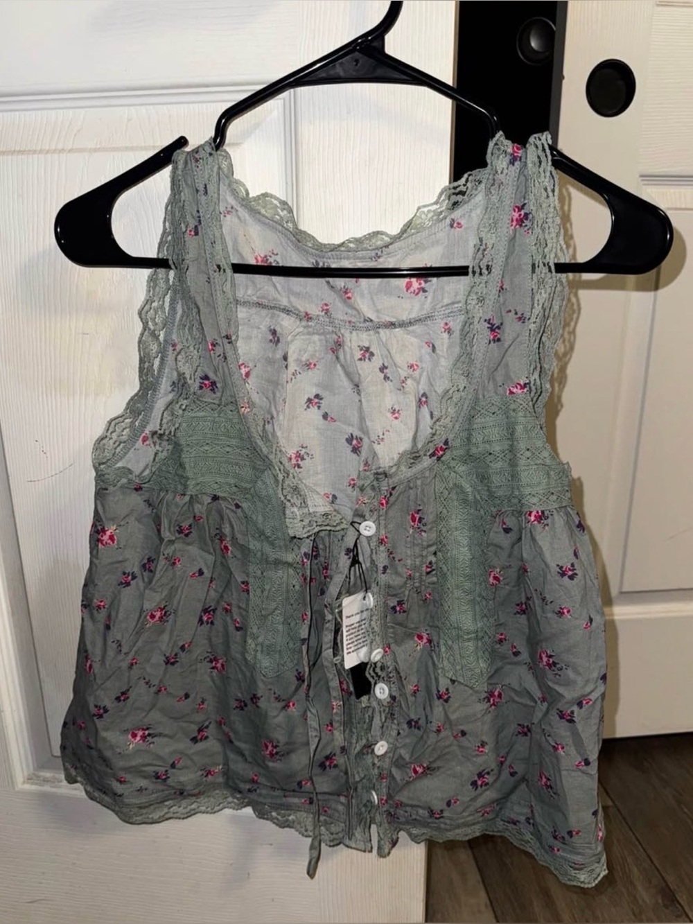 Lace Tank Tops for Women V Neck Sheer Ruffle Summer Crop Tank Top Loose Fit